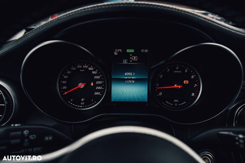 Mercedes-Benz GLC - 14