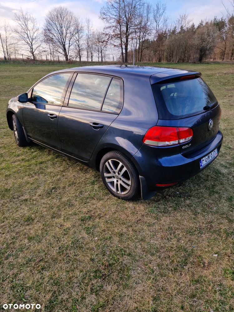 Volkswagen Golf - 4