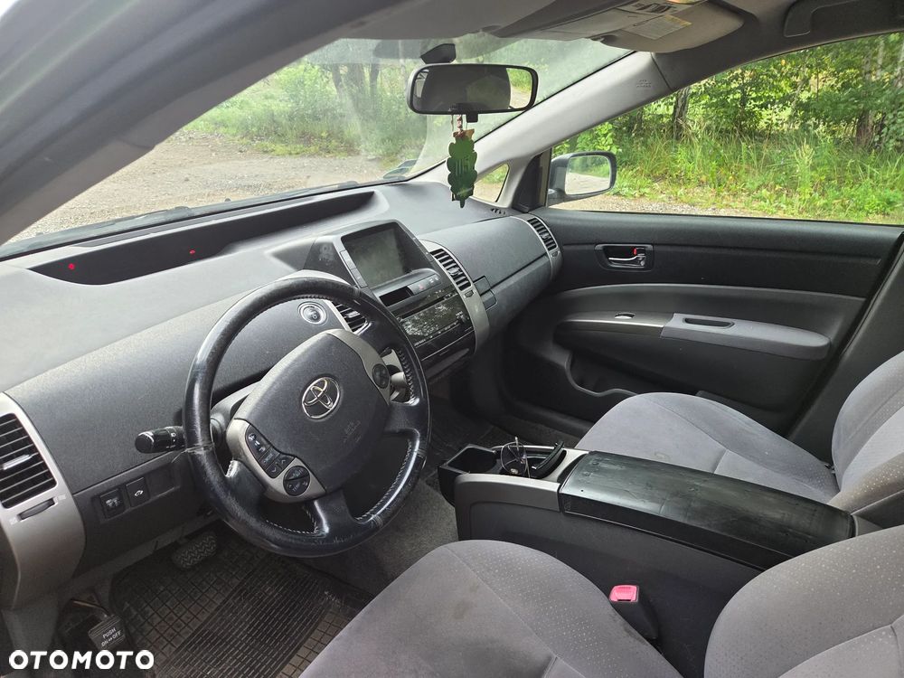 Toyota Prius 1.5 VVT-i Sol - 7