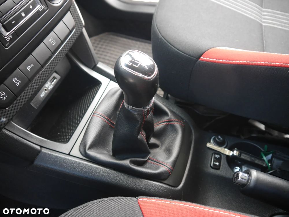 Skoda Yeti 2.0 TDI Monte Carlo Green tec - 8