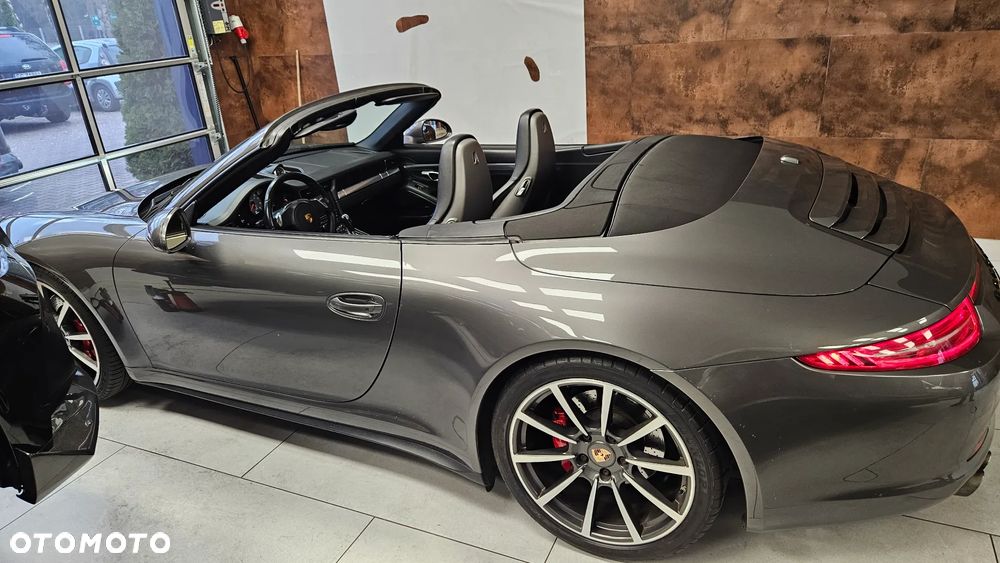 Porsche 911 Carrera 4S PDK - 1