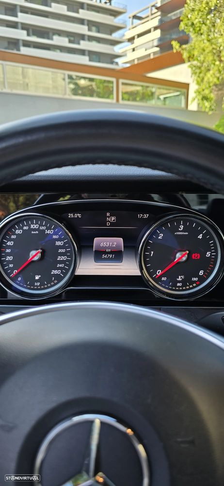 Mercedes-Benz E 220 d 9G-TRONIC AMG Line - 8