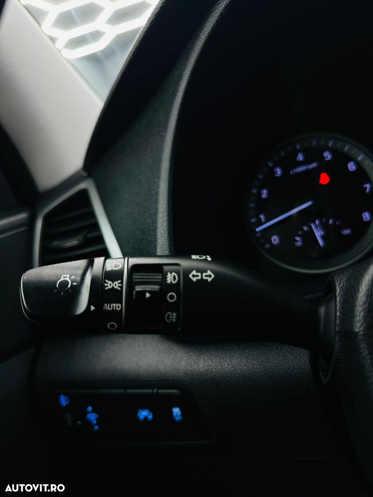 Hyundai Tucson blue 1.6 GDi 2WD Advantage - 28