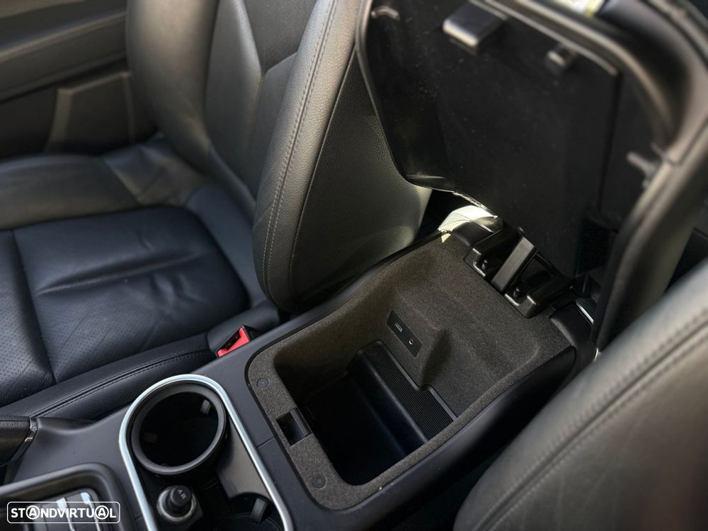 Porsche Cayenne Platinum Edition - 56