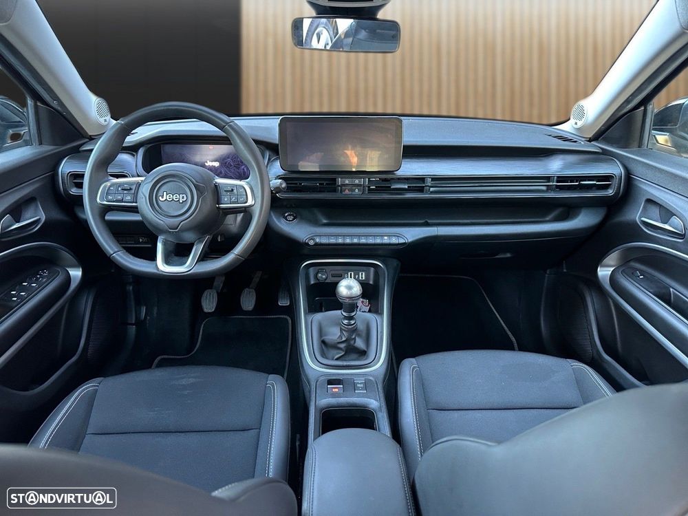 Jeep Avenger 1.2 GSE T3 Altitude - 11