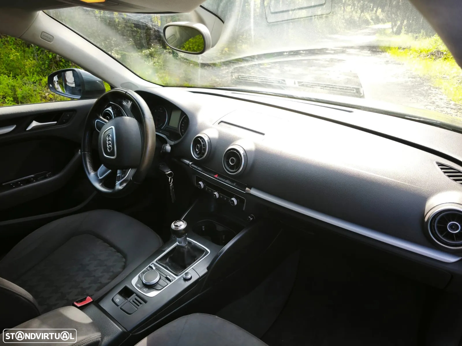 Audi A3 Sportback 1.6 TDI B.Line Attraction - 26