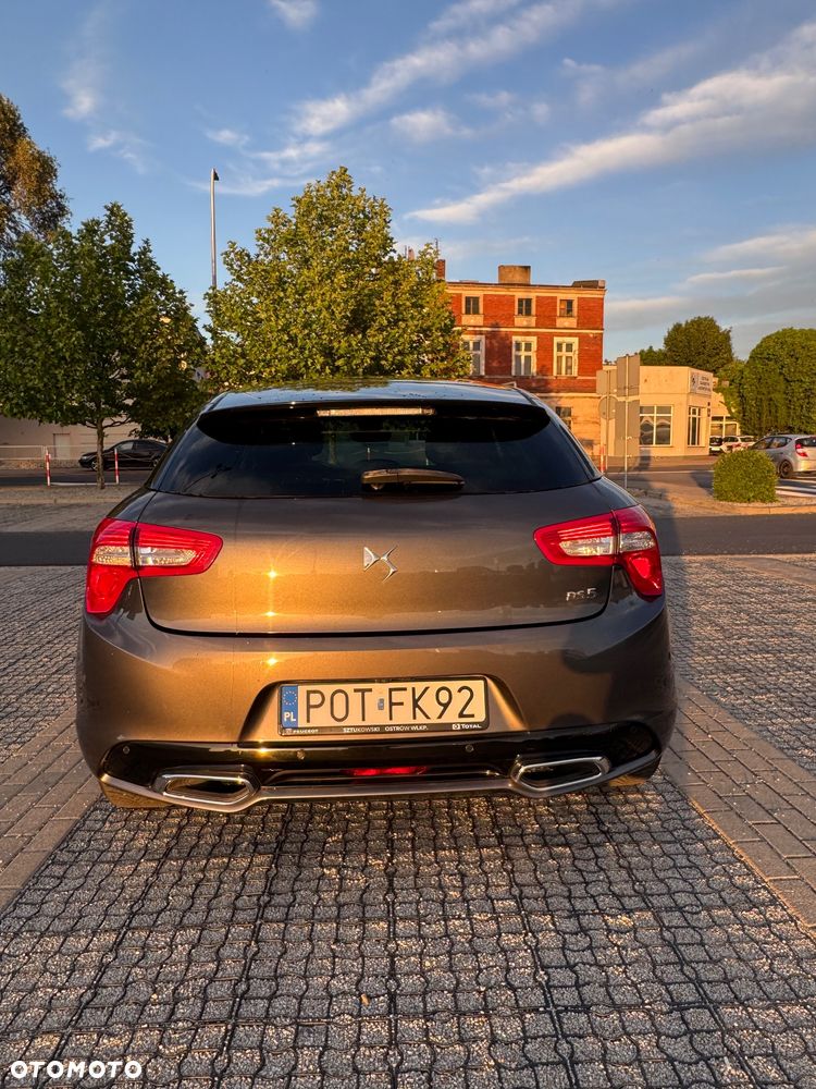 Citroën DS5 BlueHDi 180 EAT6 Business Class - 11