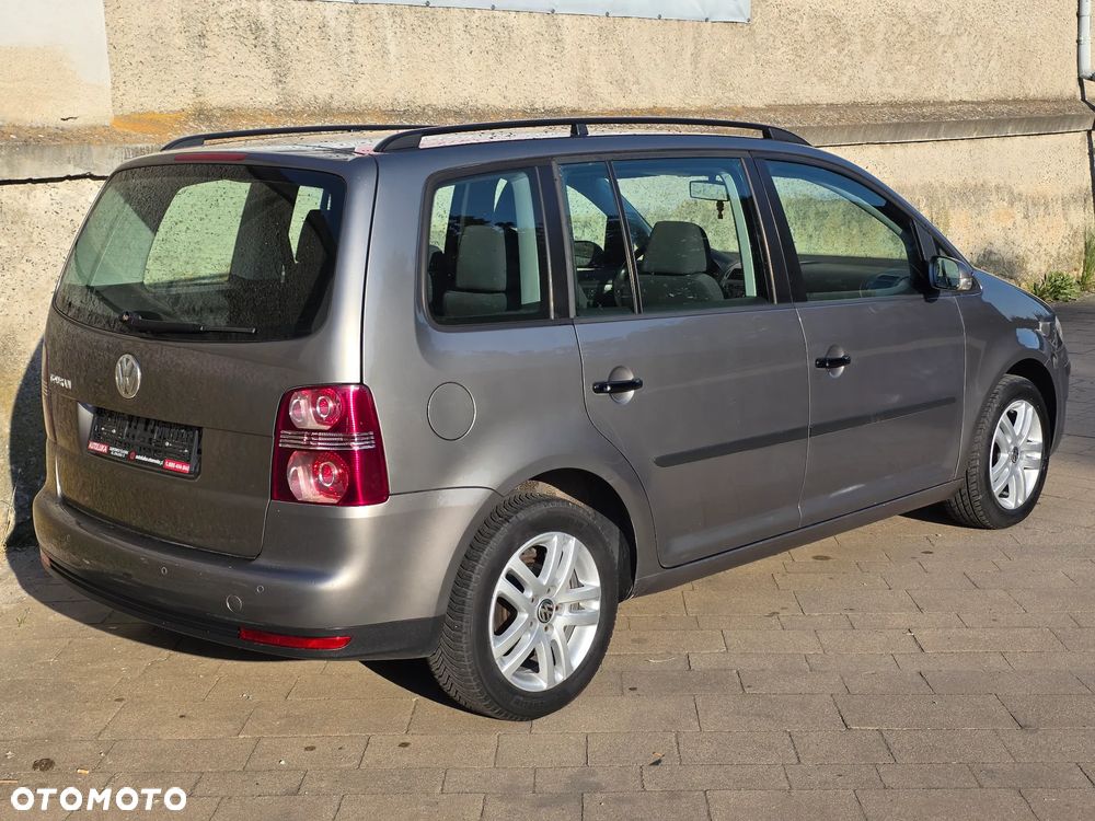 Volkswagen Touran 1.6 Trendline - 6