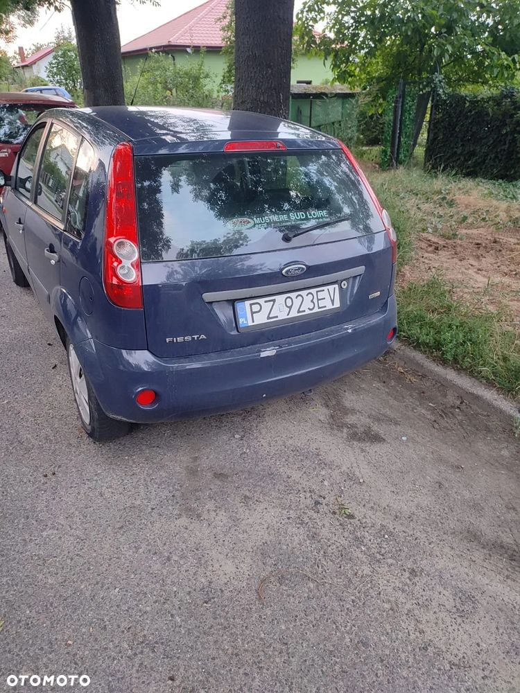Ford Fiesta 1.4 TDCi - 4