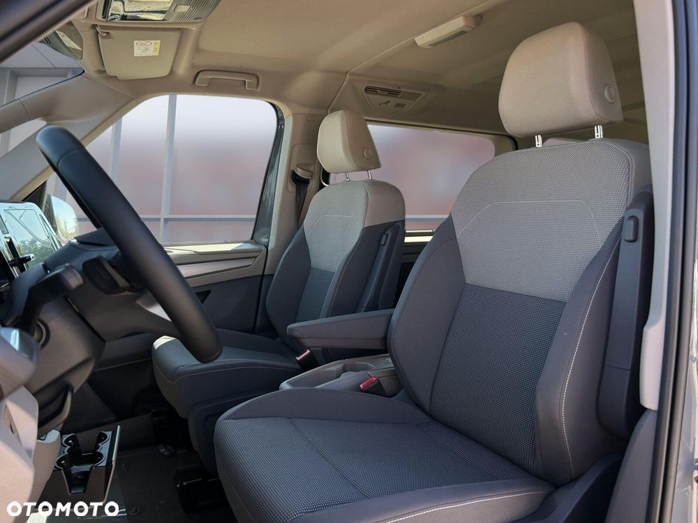Volkswagen Multivan - 15