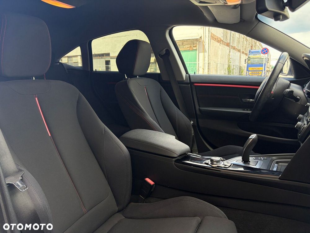 BMW Seria 4 420d Luxury Line - 29