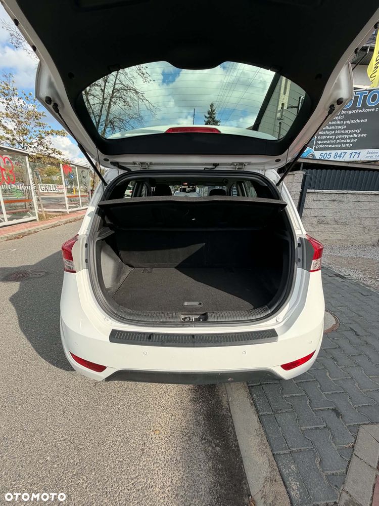 Hyundai Ix20 2013 photo 4
