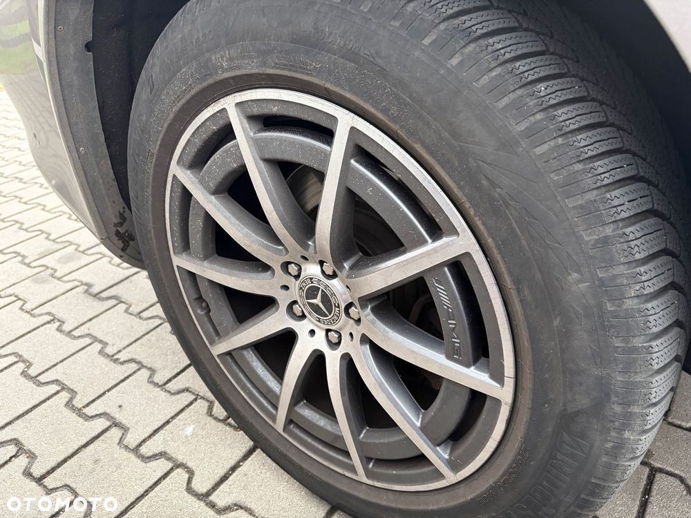 Mercedes-Benz GLS 350 d 4Matic 9G-TRONIC - 37