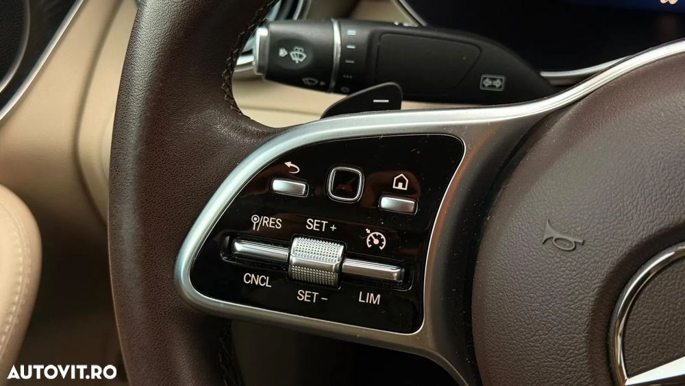 Mercedes-Benz GLC 200 d - 31