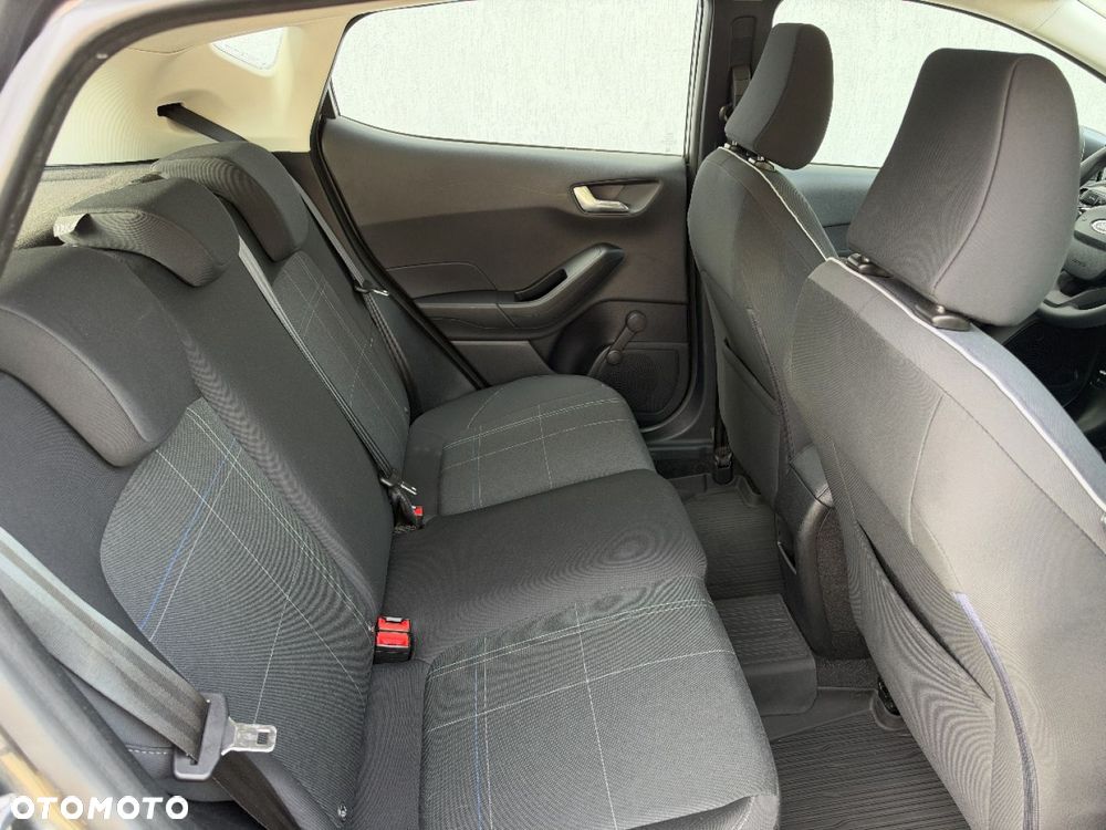 Ford Fiesta - 28