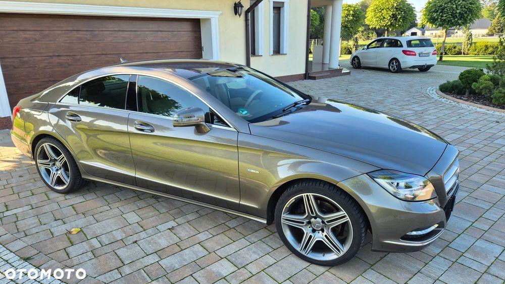 Mercedes-Benz CLS 350 CDI 4-Matic BlueEff - 4