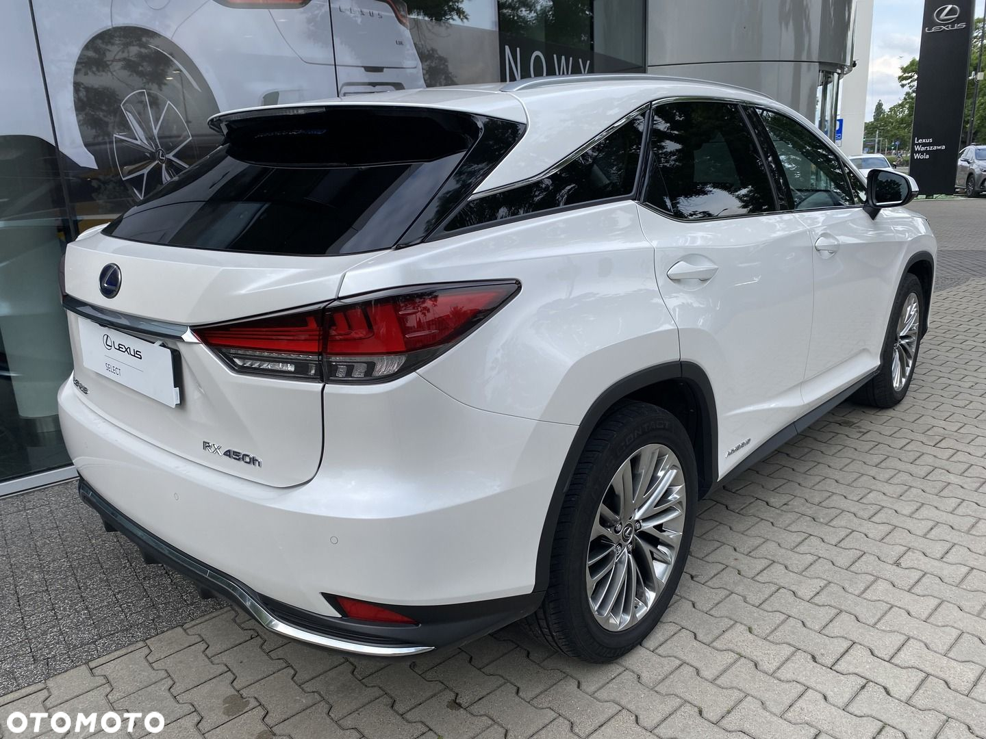 Lexus RX - 14