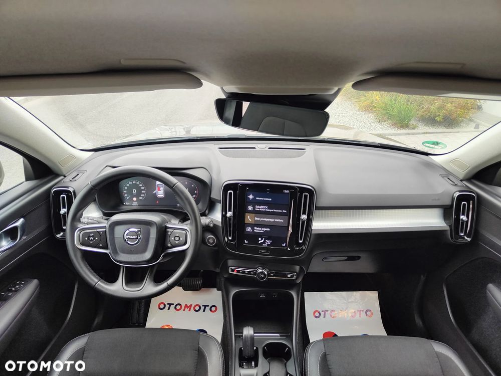 Volvo XC 40 D3 Momentum Pro - 16