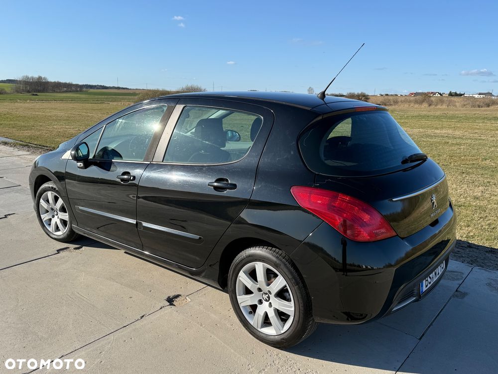 Peugeot 308 1.6 Trendy - 11