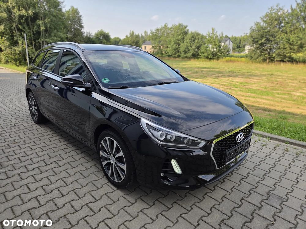 Hyundai i30 1.4 T-GDI DCT Premium - 11