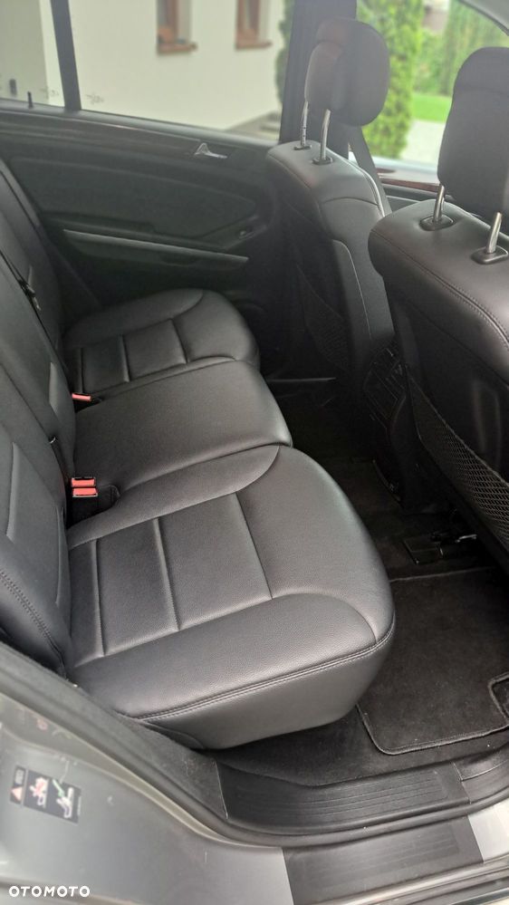 Mercedes-Benz ML 350 4-Matic - 19
