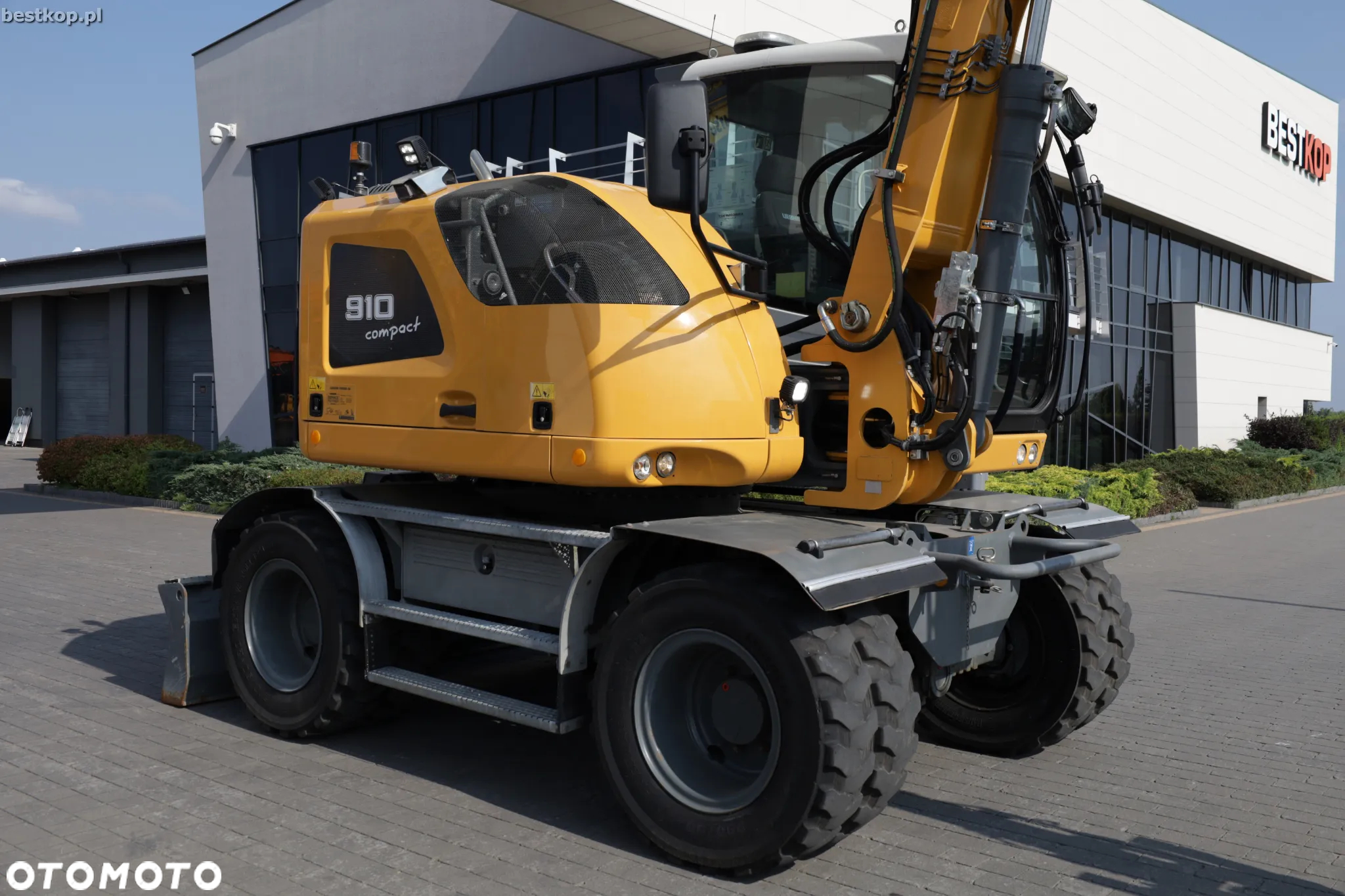 Liebherr A910 Compact Litronic - 2