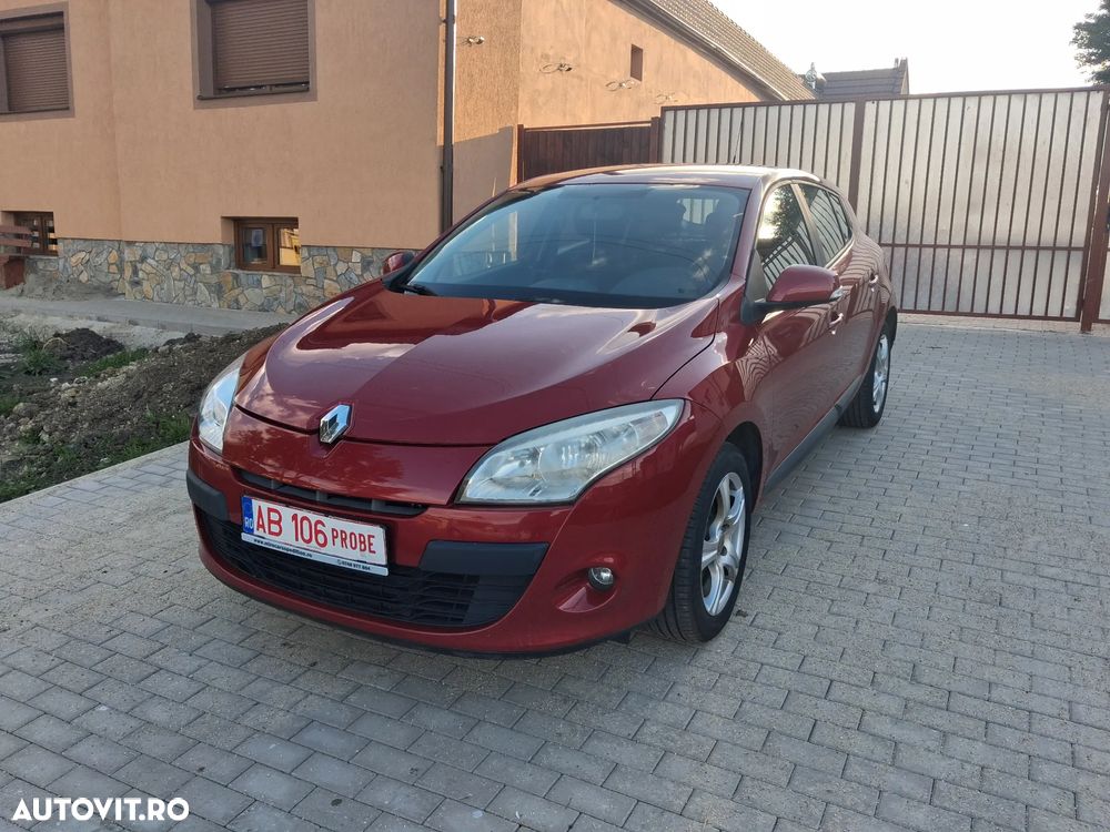 Renault Megane 1.6 16V 110 Paris - 1