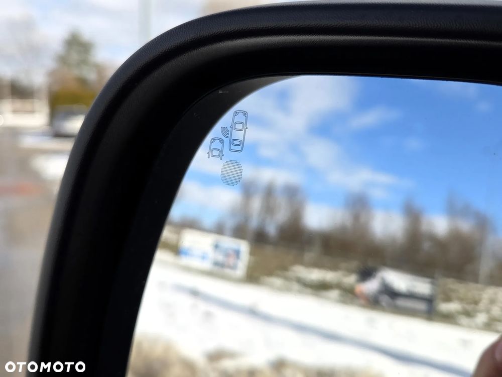 Peugeot Traveller 2.2 BlueHDi Long Business EAT8 - 27