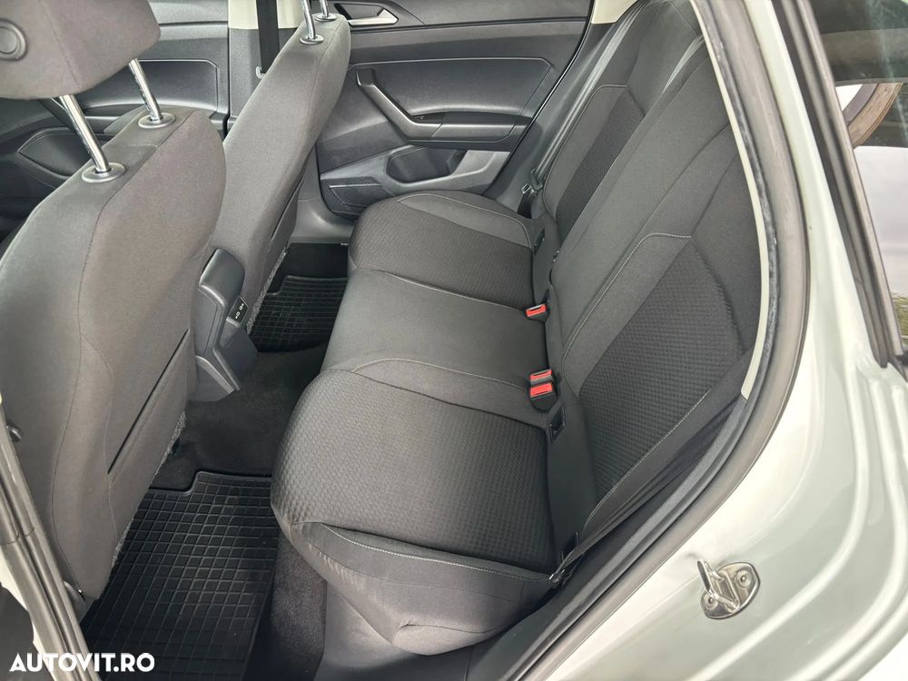 Volkswagen Polo 1.0 TSI Comfortline - 32
