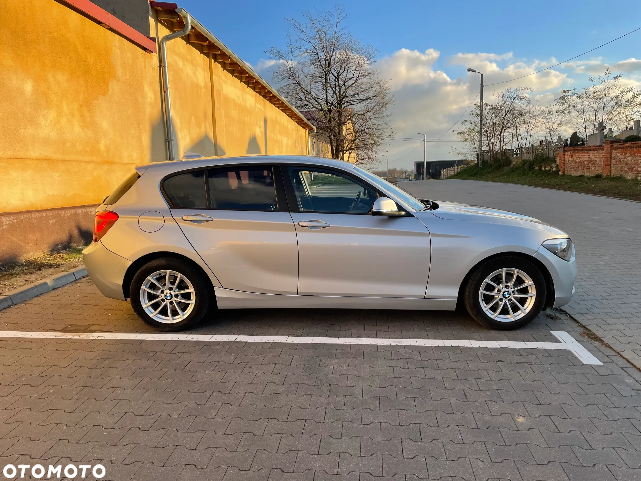 BMW Seria 1 118d - 5