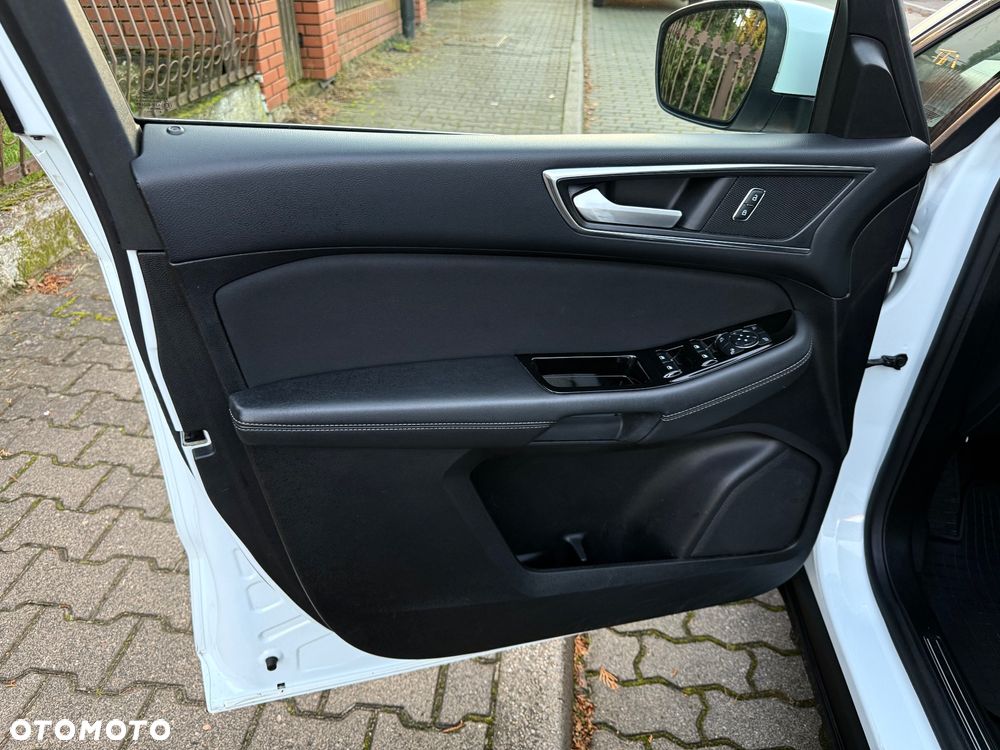 Ford S-Max 2.0 EcoBlue Titanium - 6