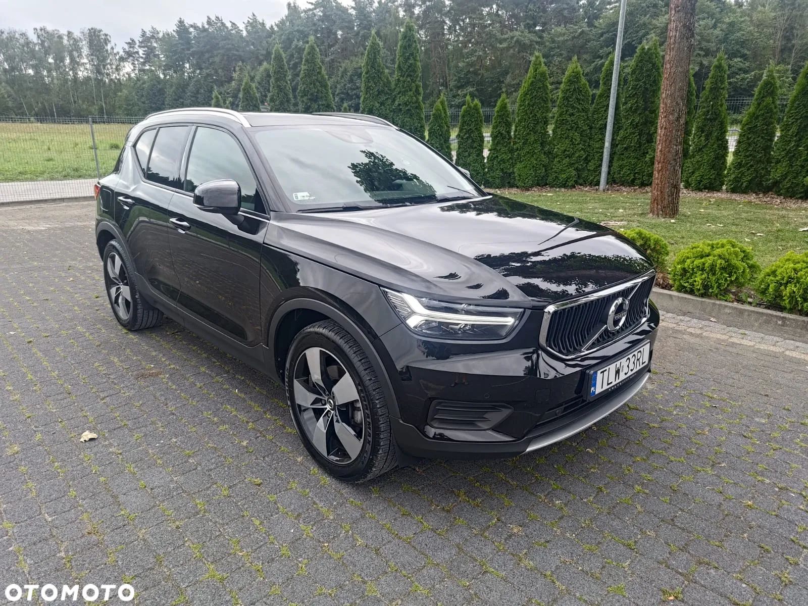 Volvo XC 40 T5 AWD Momentum - 1