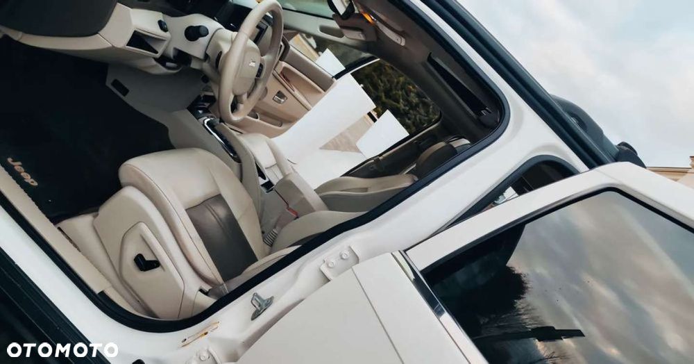 Jeep Grand Cherokee - 5