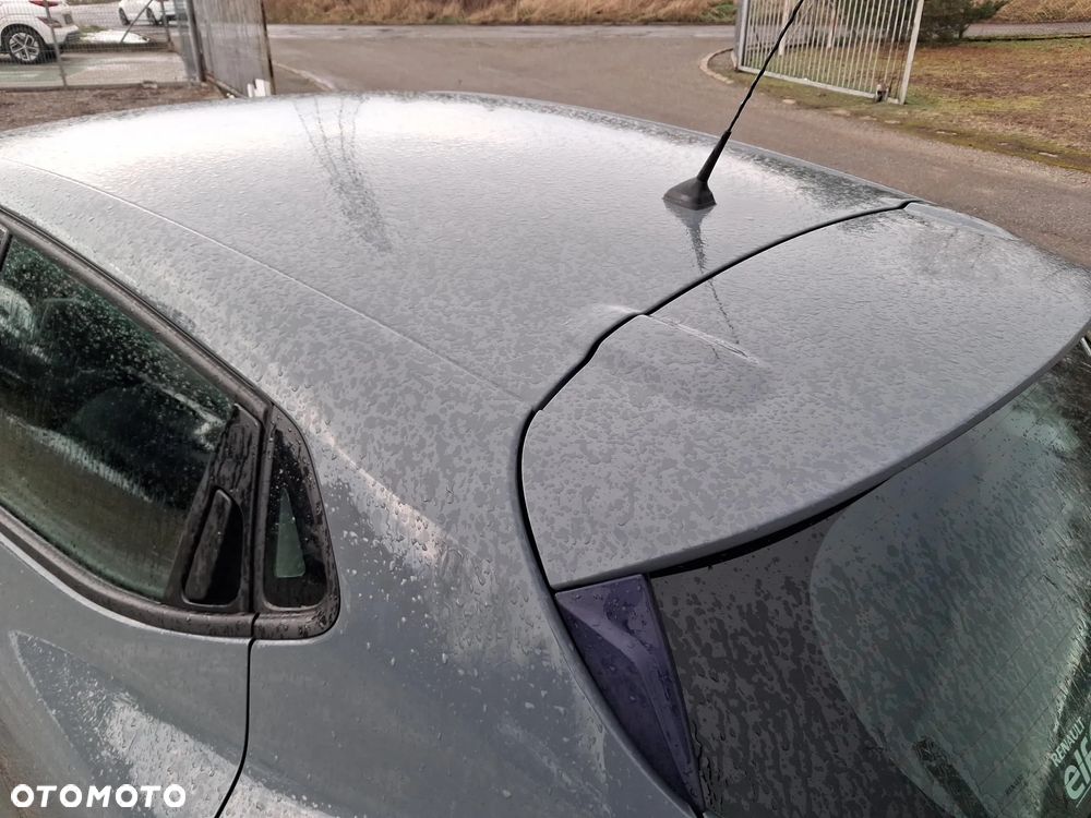 Renault Clio 1.2 16V Life - 32