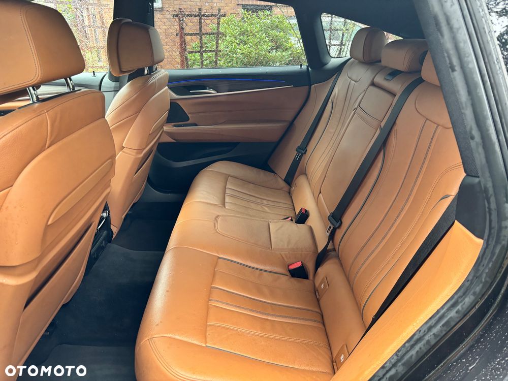 BMW 6GT 630d xDrive - 14