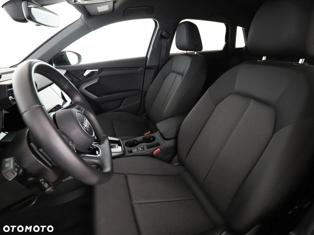 Audi A3 Sportback 30 TFSI mHEV Advanced S tronic - 14
