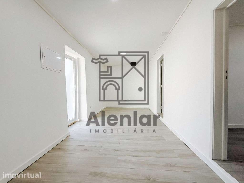 Apartamento T2 para arrendamento - Grande imagem: 2/8