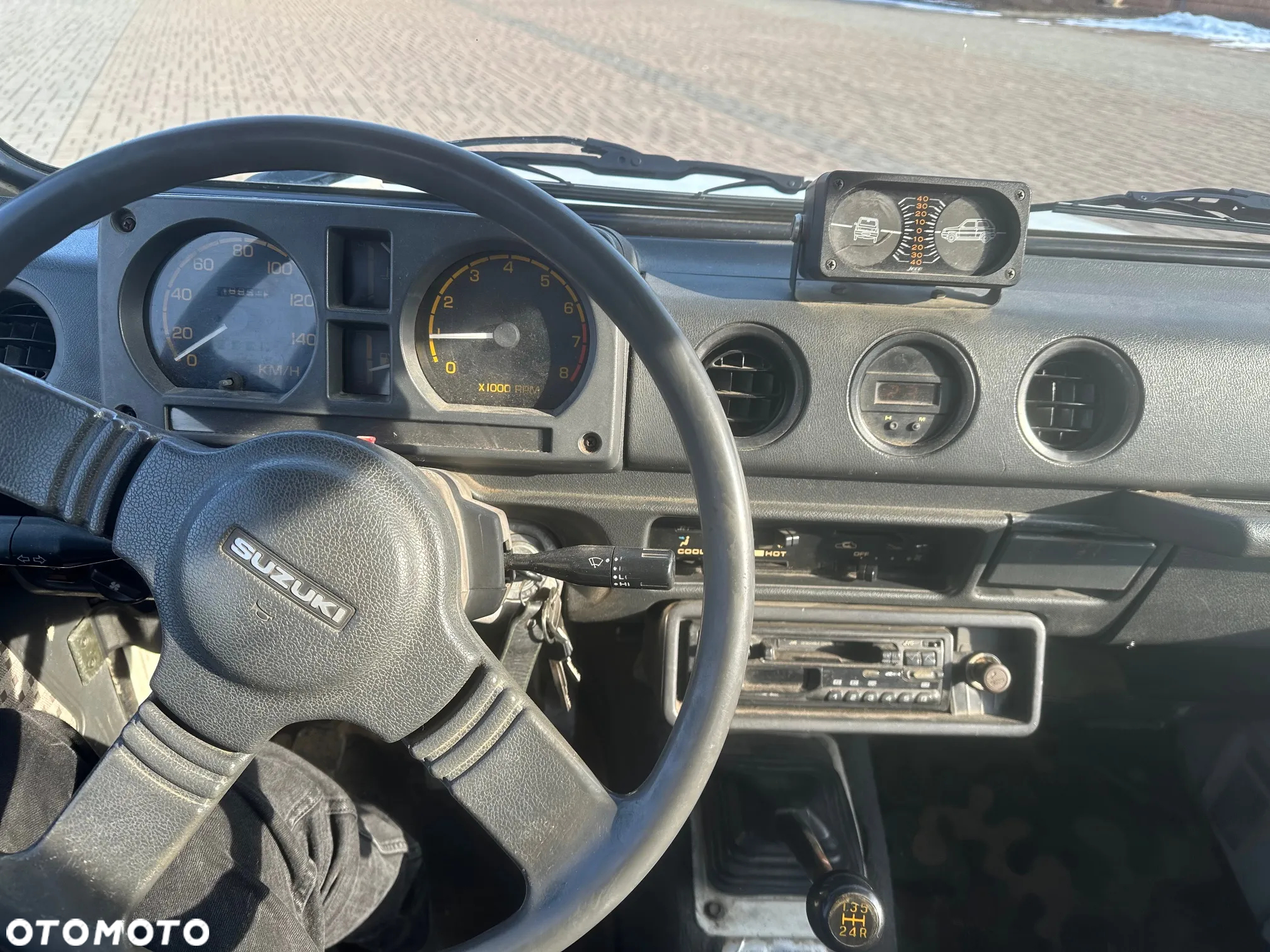 Suzuki Samurai 1.3 JX - 12