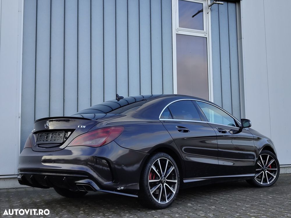Mercedes-Benz CLA d Shooting Brake 7G-DCT AMG Line - 7