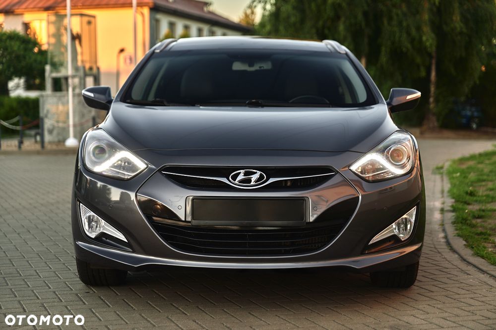 Hyundai i40 Kombi 1.7 CRDi Premium - 4