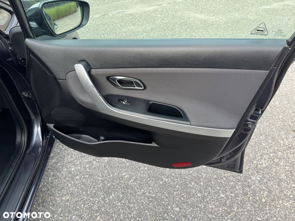 Kia Ceed 1.6 GDI ISG Platinum Edition - 30