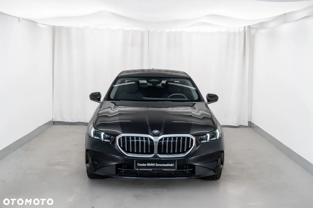 BMW Seria 5 520d mHEV - 15