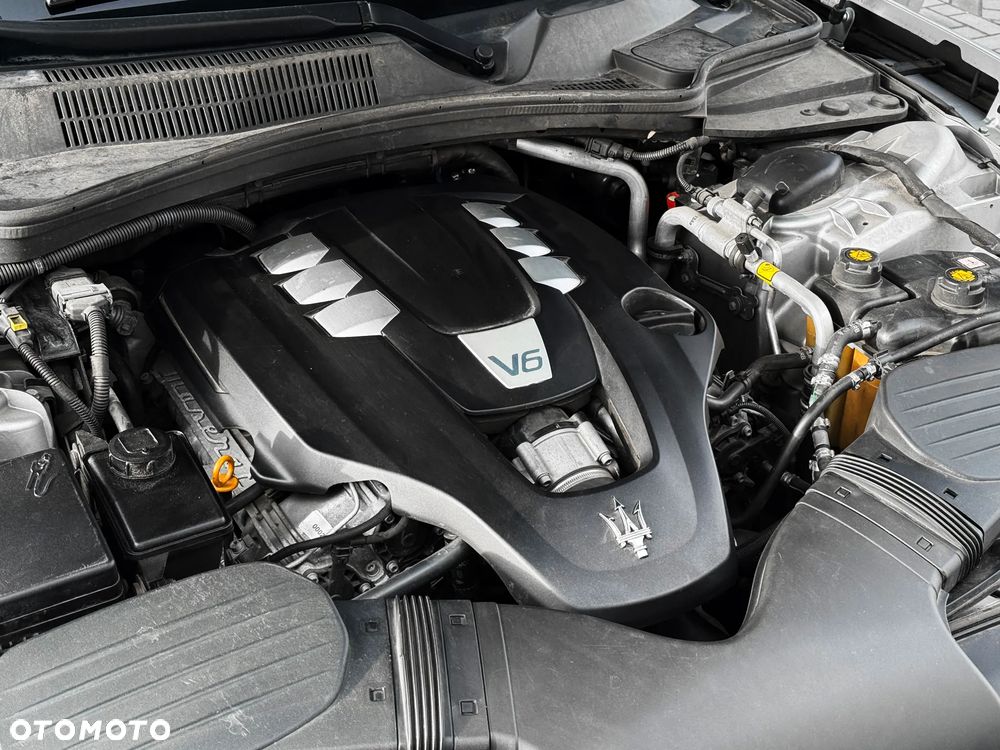 Maserati Ghibli - 17