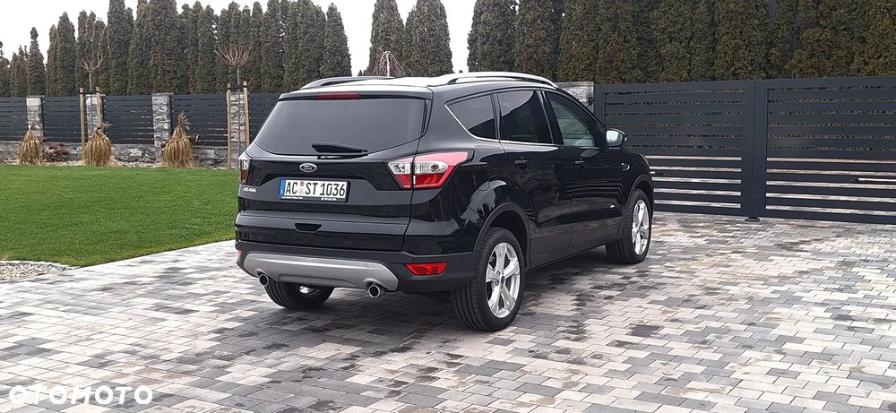 Ford Kuga 2.0 TDCi 4x4 Titanium - 11