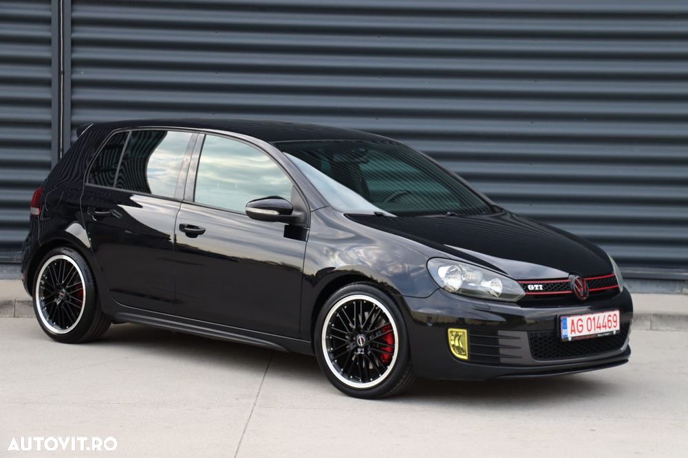 Volkswagen Golf - 12