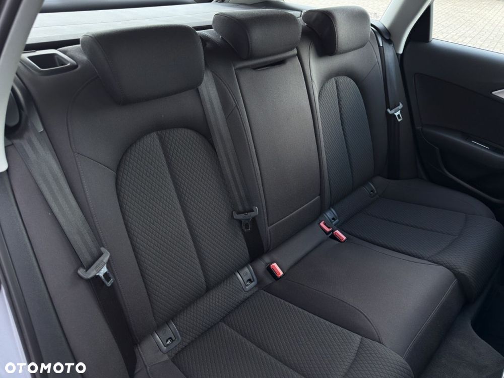 Audi A6 Avant 2.0 TDI Quattro S tronic - 35