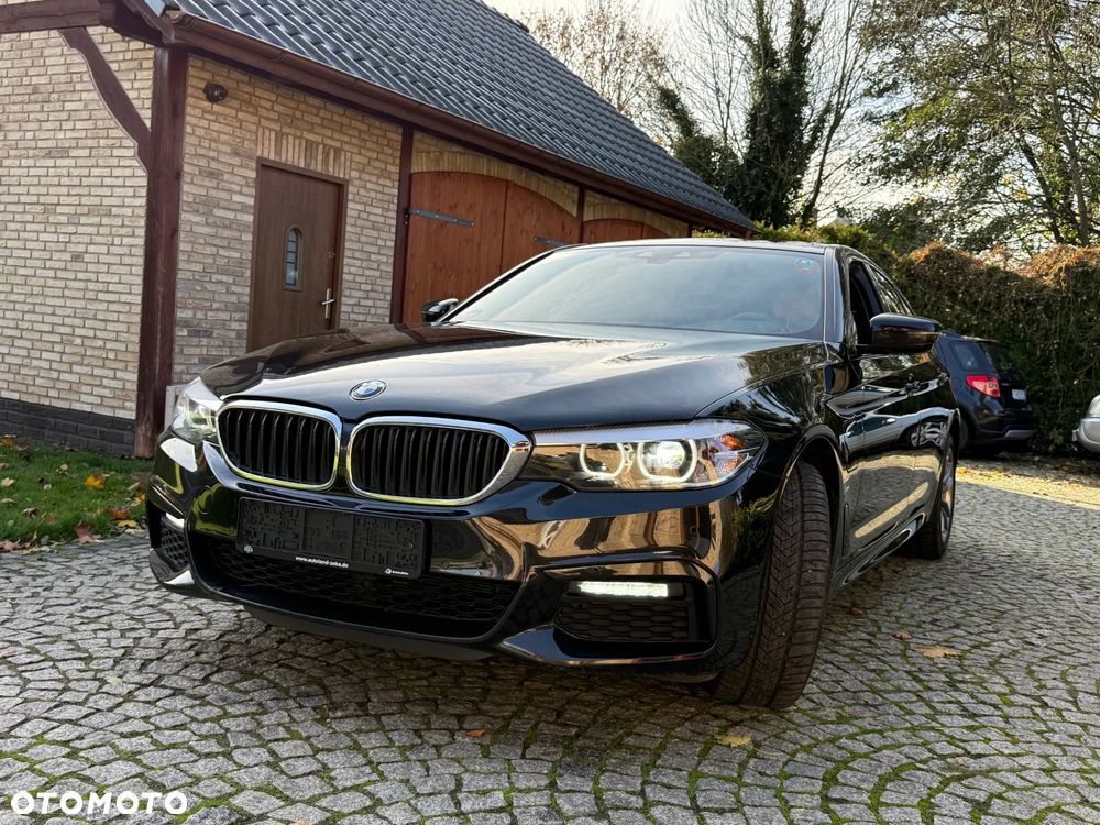 BMW Seria 5 530e iPerformance GPF Luxury Line sport - 1