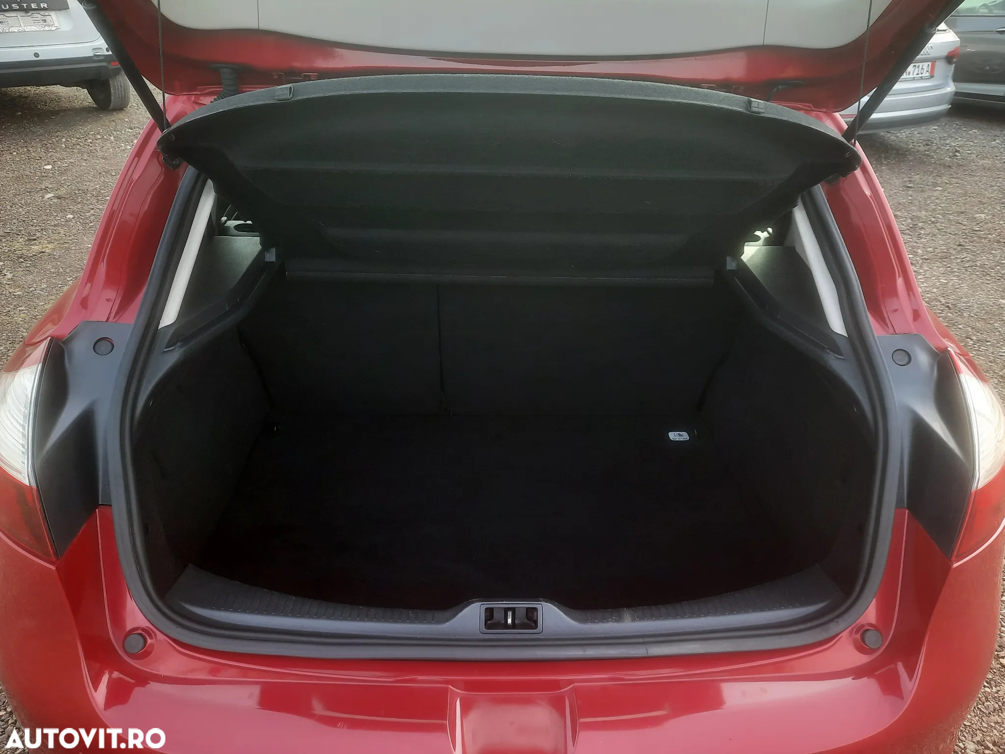 Renault Megane ENERGY dCi Zen - 6