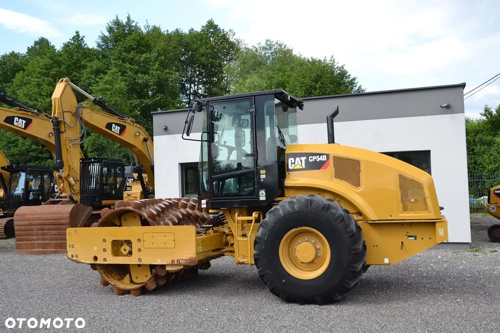 Caterpillar CP 54B - 5