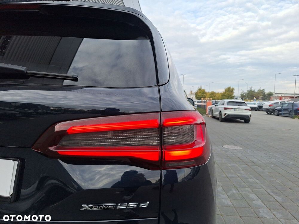 BMW X5 xDrive25d sport - 32